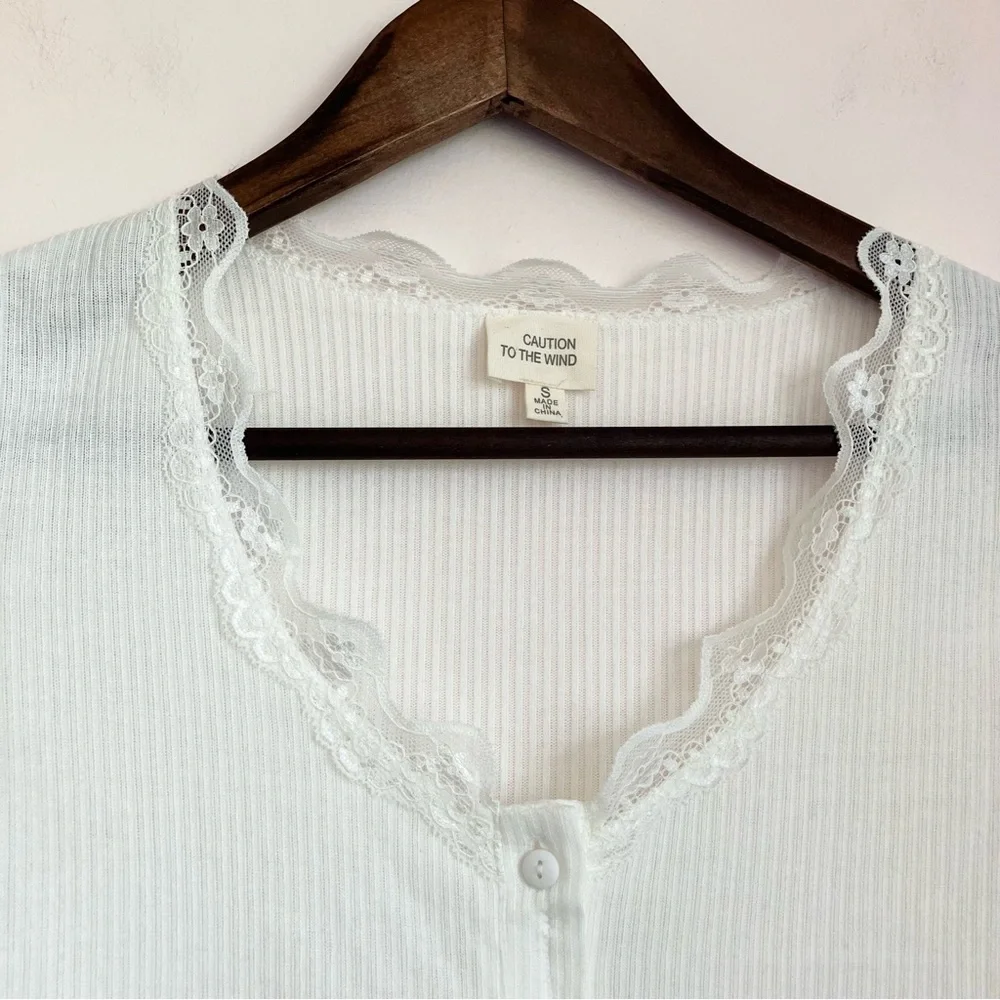 Coquette Crop Top - Picture 3 of 10